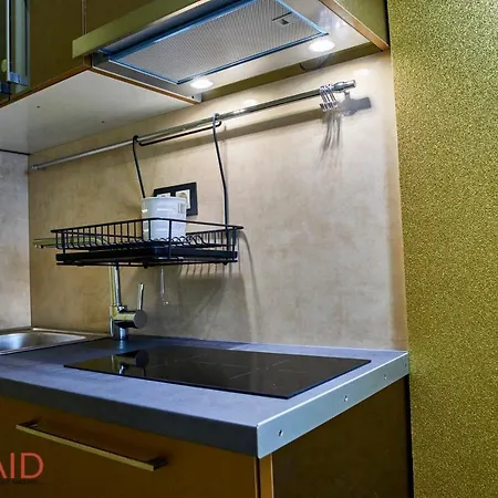A13 - - Hostaid Apartamento Budapest