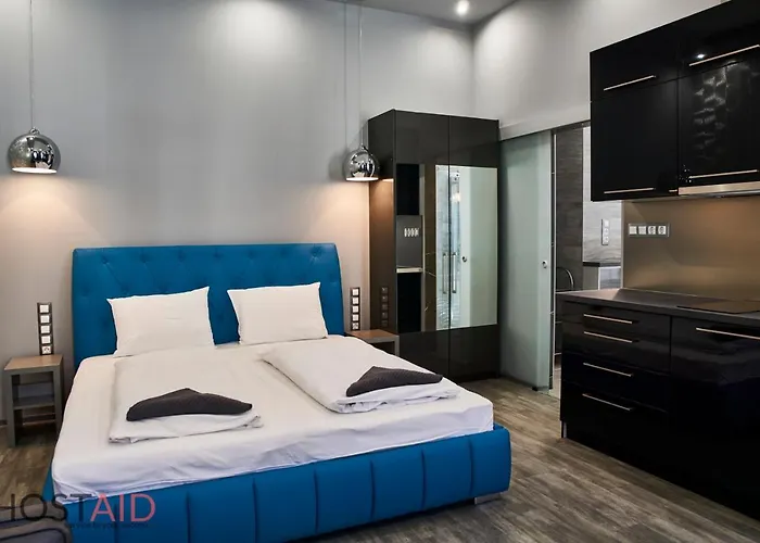 A13 - - Hostaid Apartmán *